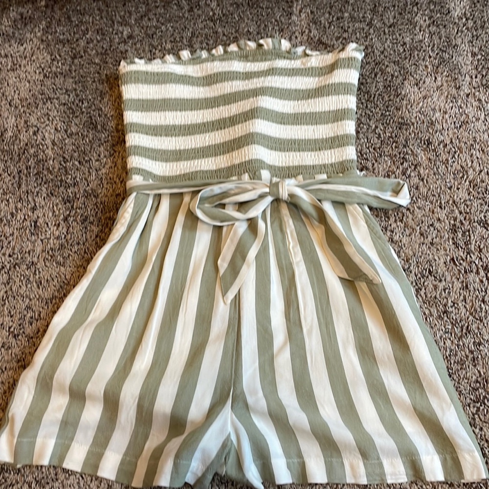 BRAND NEW WITH TAGS Woman’s Green and White Striped Romper